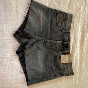 Madewell washed black denim shorts